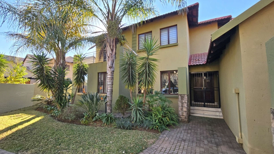 4 Bedroom Property for Sale in Melodie North West